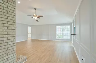 15854 Knolls Lodge Dr, Houston, TX 77095 - Photo 7