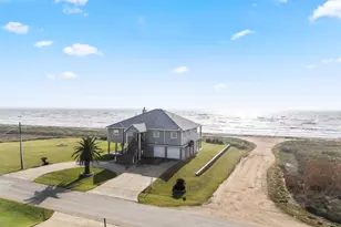 1862 County Rd 230, Sargent, TX 77414 - Photo 3