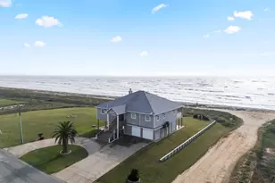 1862 County Rd 230, Sargent, TX 77414 - Photo 9