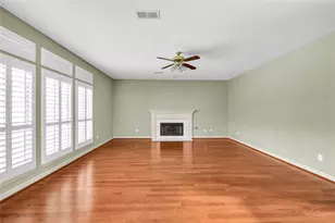244 Plum Cir, Lake Jackson, TX 77566 - Photo 13