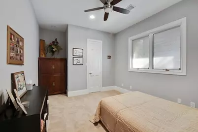 1443 Sugar Creek Boulevard, Sugar Land, TX 77478 - Photo 23