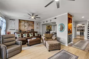 488 Mariners Dr, Kemah, TX 77565 - Photo 9