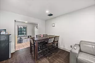 8822 Koala Dr, Houston, TX 77061 - Photo 7