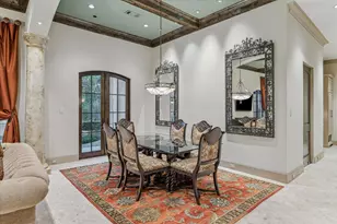 11323 Iris Lee Ln, Houston, TX 77024 - Photo 17