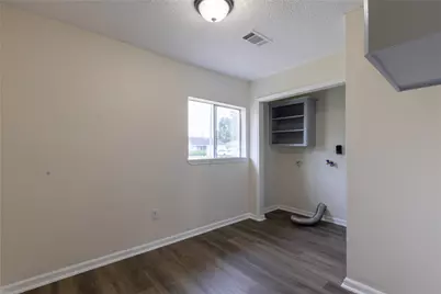 12314 Flushing Meadows Drive, Houston, TX 77089 - Photo 9