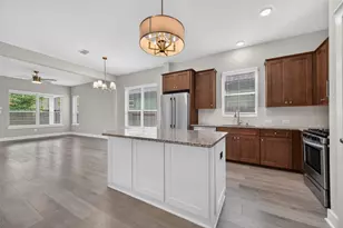 18410 Central Creek Dr Dr, Cypress, TX 77433 - Photo 11
