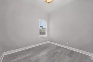 18410 Central Creek Dr Dr, Cypress, TX 77433 - Photo 29