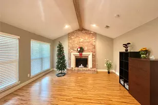 3023 Sam Houston Dr, Sugar Land, TX 77479 - Photo 3