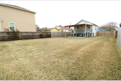 5506 Avenue Q 1/2, Galveston, TX 77551 - Photo 25