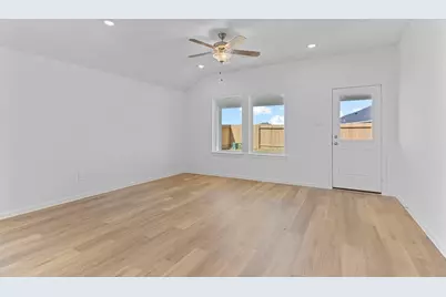 1511 Shimmering Ocean Way, Iowa Colony, TX 77583 - Photo 17