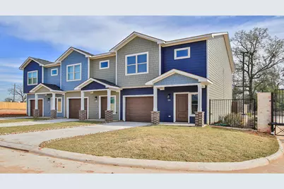 14010 Longstreet Building 19, Willis, TX 77318 - Photo 1