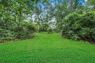 9813 Cold Creek Dr, Conroe, TX 77306 - Photo 23