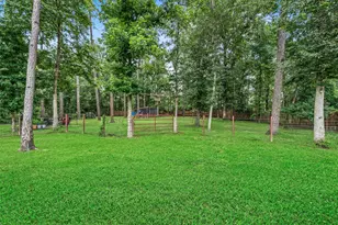 9813 Cold Creek Dr, Conroe, TX 77306 - Photo 21