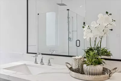 1922 Luna Woods Lane, Houston, TX 77055 - Photo 35