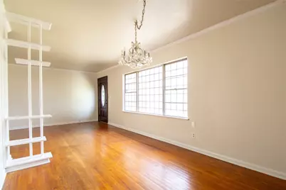 6038 Belcrest Street, Houston, TX 77033 - Photo 7