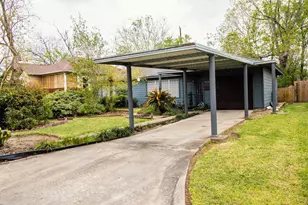 6038 Belcrest St, Houston, TX 77033 - Photo 3