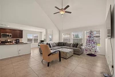 322 Marble Springs Lane, La Marque, TX 77568 - Photo 9