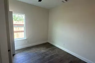 3810 Hiford Dr, Houston, TX 77047 - Photo 7