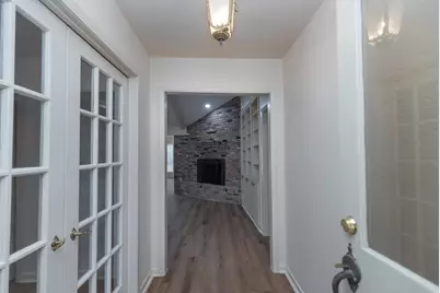 921 Victoria Drive, Richmond, TX 77469 - Photo 5