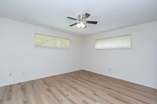 921 Victoria Dr, Richmond, TX 77469 - Photo 33