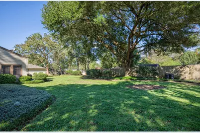 921 Victoria Drive, Richmond, TX 77469 - Photo 39