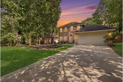 97 N Hollylaurel Circle, The Woodlands, TX 77382 - Photo 13
