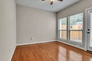 3802 Center St, Houston, TX 77007 - Photo 5