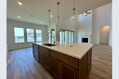 918 Groundwater Way, League City, TX 77546 - Photo 5
