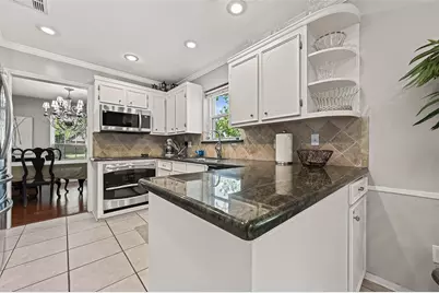 1814 Antigua Lane, Houston, TX 77058 - Photo 11
