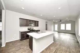 16916 Rich Pines Dr, Conroe, TX 77302 - Photo 3