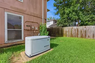810 Derby Ln, Missouri City, TX 77489 - Photo 23
