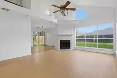 810 Derby Lane, Missouri City, TX 77489 - Photo 5
