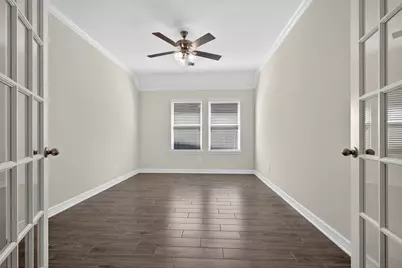 10623 Paula Bluff Lane, Cypress, TX 77433 - Photo 9