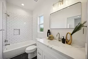 3504 Caplin St, Houston, TX 77026 - Photo 23