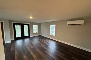 7356 Cayton St, Houston, TX 77061 - Photo 7