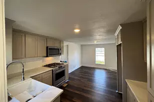 7356 Cayton St, Houston, TX 77061 - Photo 3