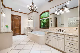 50 S Badger Lodge Cir, The Woodlands, TX 77389 - Photo 23