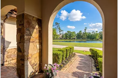 50 S Badger Lodge Circle, The Woodlands, TX 77389 - Photo 3