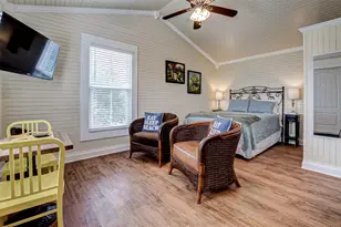 1820 Ave O 1/2, Galveston, TX 77550 - Photo 39