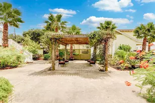 1820 Ave O 1/2, Galveston, TX 77550 - Photo 25