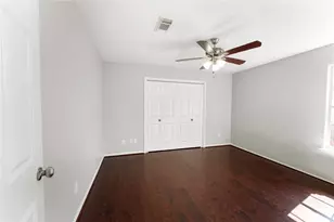 1514 Briarbend Dr, Sugar Land, TX 77479 - Photo 39