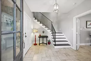1915 Spring St, Houston, TX 77007 - Photo 3
