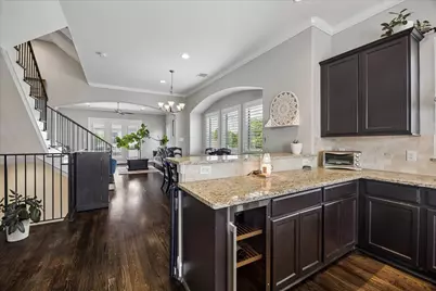 1915 Spring Street, Houston, TX 77007 - Photo 9
