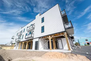 805 Avenue K, Galveston, TX 77550 - Photo 11