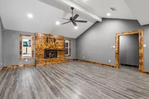 9739 Cherokee St, Baytown, TX 77521 - Photo 5