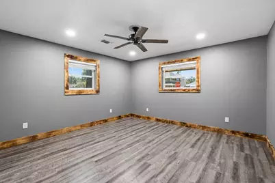9739 Cherokee Street, Baytown, TX 77521 - Photo 11