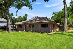 9739 Cherokee St, Baytown, TX 77521 - Photo 1