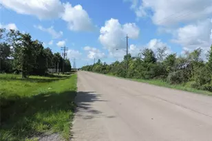 5200 Delany Rd, La Marque, TX 77568 - Photo 1