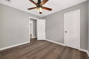 10814 Parkland Woods Dr, Sugar Land, TX 77498 - Photo 29