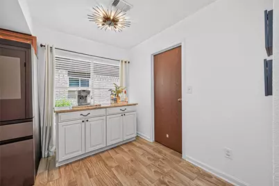 1 Still Glen Court, The Woodlands, TX 77381 - Photo 19